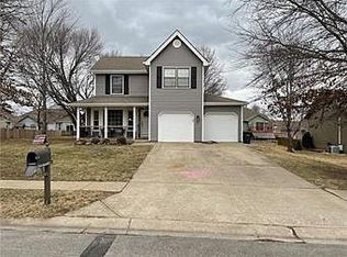 2300 W 131st St, Olathe, KS 66061