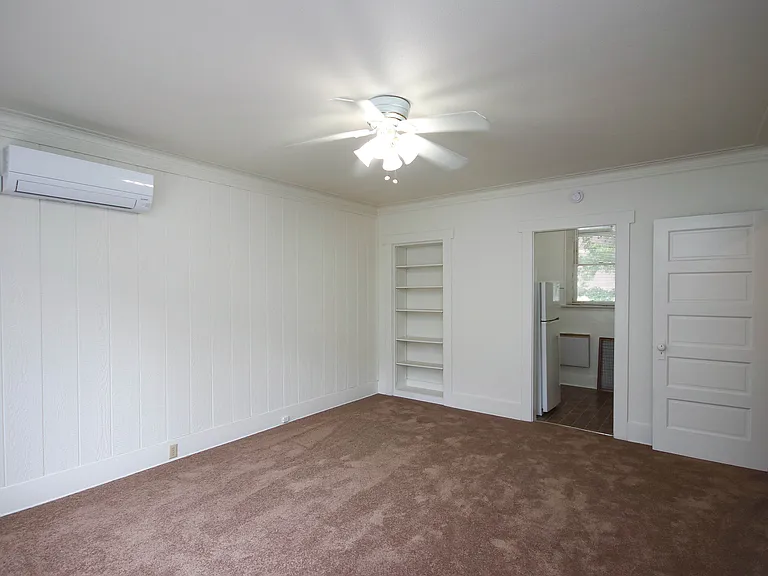 476 E Del Mar Blvd #476 — Photo 2