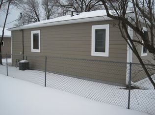 1676 Hanover St, Winona, MN 55987