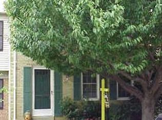 974 Holborn Ct, Sterling, VA 20164