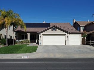 190 Goldenrod Ave, Perris, CA 92570