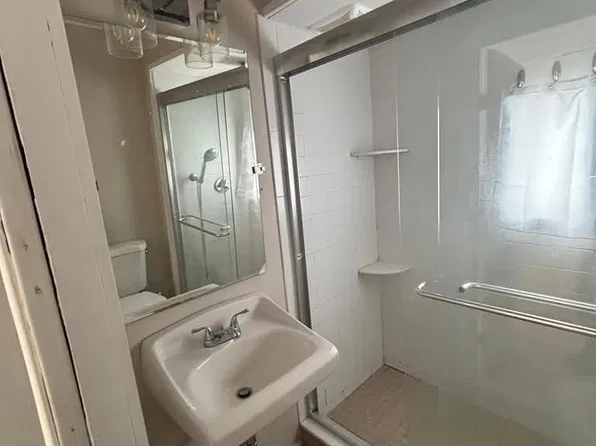 173 Child St #A, Warren, RI 02885