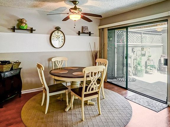 4th image of 27076 Hidaway Ave Unit 3