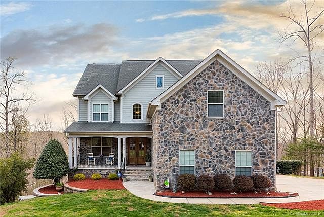 2nd image of 2045 Beauhaven Ln