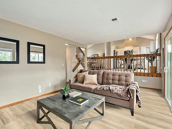 5th image of 4201 Beaver Creek Dr