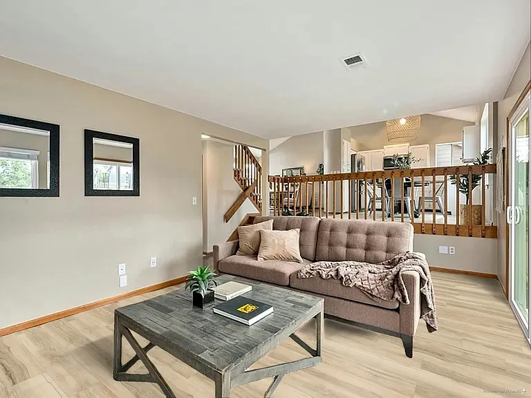 4201 Beaver Creek Dr — Photo 5