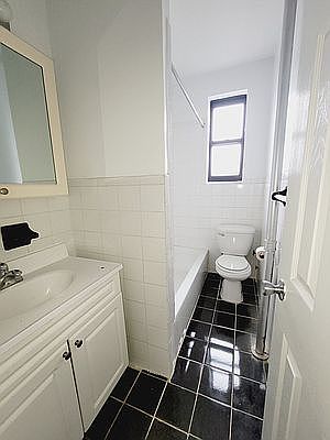 5th image of 297 Ocean Ave #E12