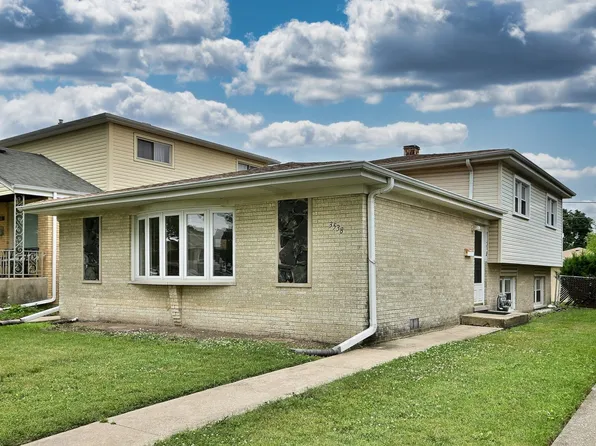 3538 Sunset Ln, Franklin Park, IL 60131