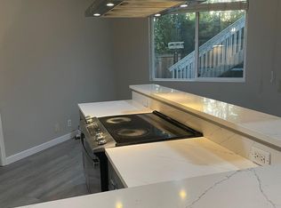 673 237th Pl SE, Sammamish, WA 98074