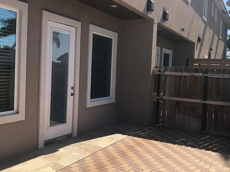 3010 S L Ln #3 — Photo 11