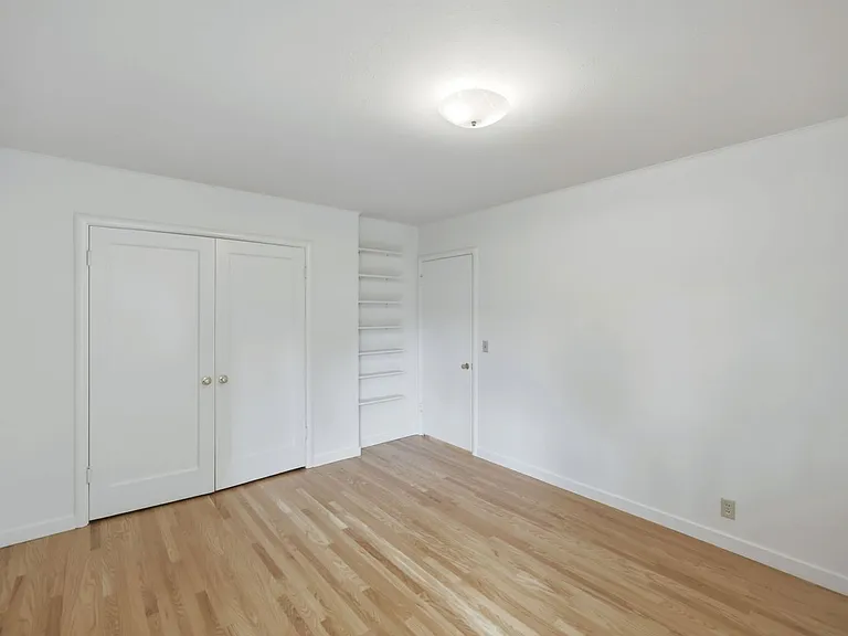 1537 Dana Ave — Photo 16
