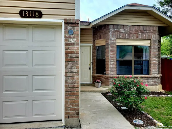 13118 FEATHER POINT DR, San Antonio, TX 78233