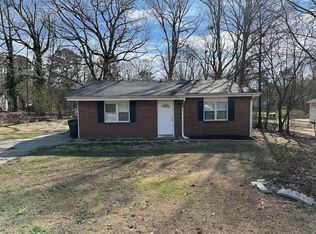 1128 Savannah Dr, Raleigh, NC 27610