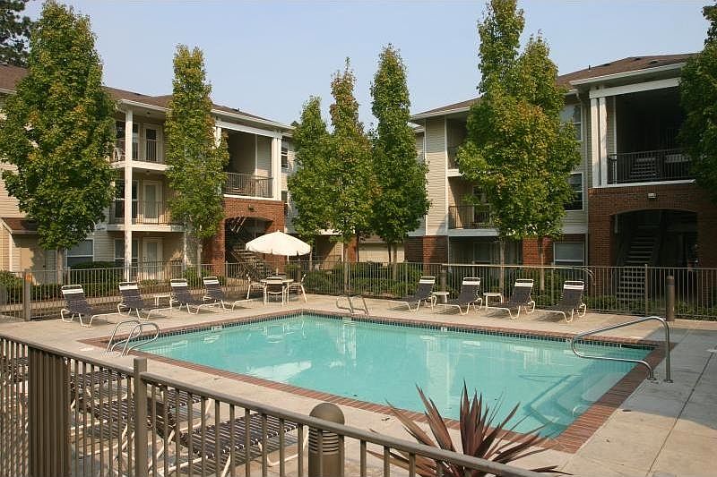 2 Pools