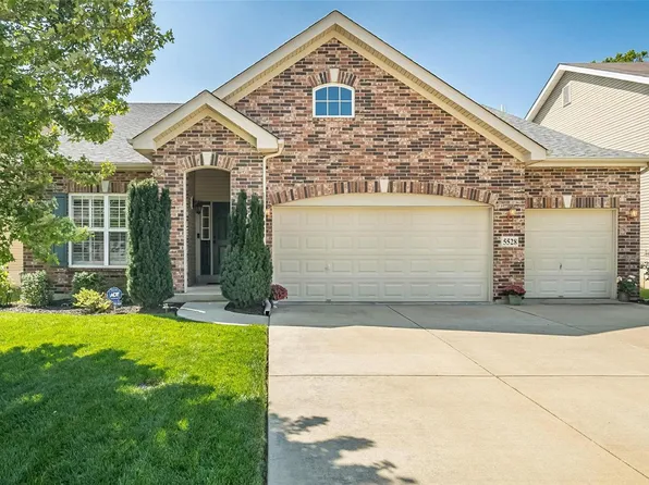5528 Mirasol Manor Way, Eureka, MO 63025