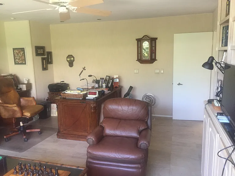 23 Duke Dr — Photo 13