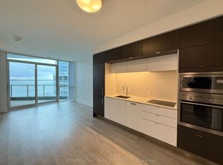 1 Edgewater Dr #614, Toronto, ON M5A 0L1