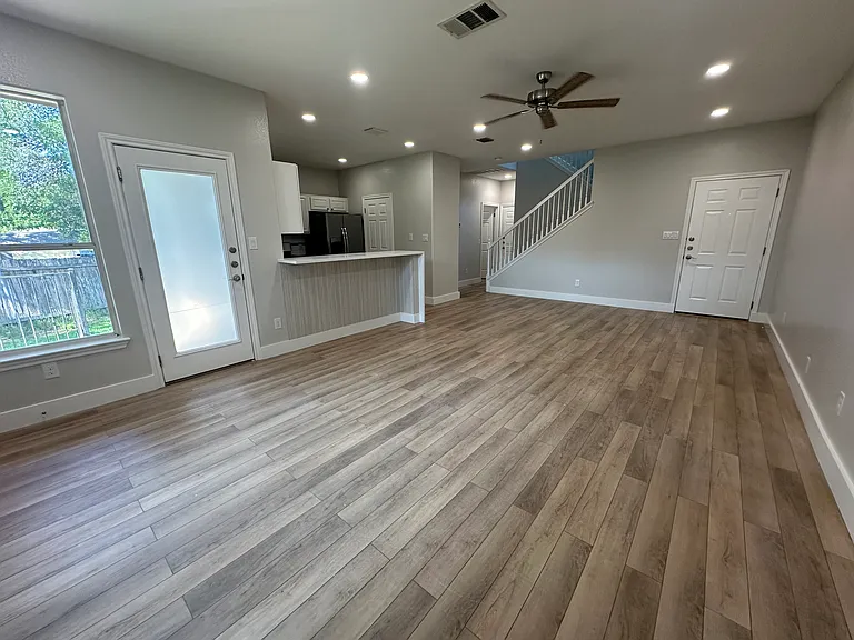 5700 W Gate Blvd #A — Photo 4