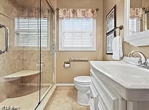 465 W Omar St — Photo 4