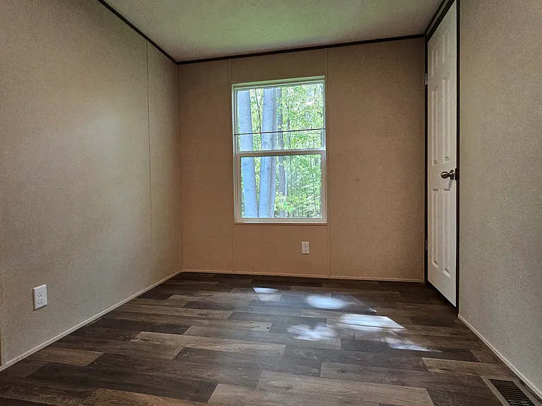 525 Kelly Rd #3 — Photo 15