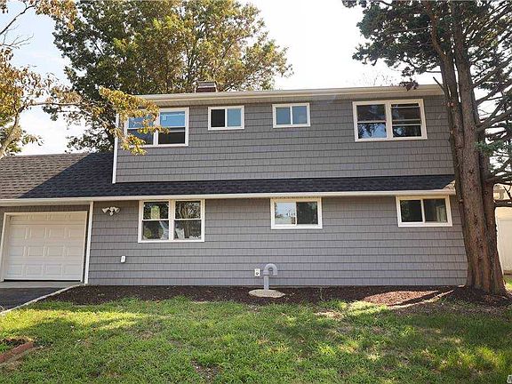 2nd image of 11 Pleasant Ln