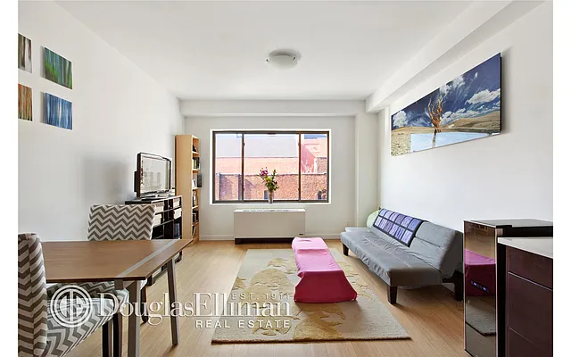 Sold by Douglas Elliman | media 10