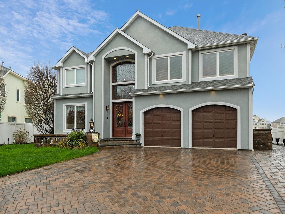 1st image of 40 Crescent Cove Cir