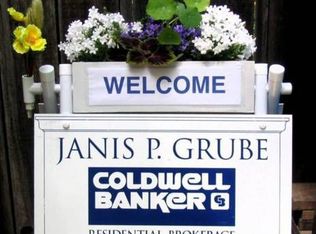 4 Skyline Dr, Woodside, CA 94062