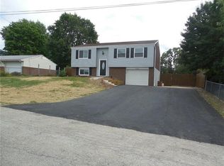 4505 Dawn Rd, Gibsonia, PA 15044