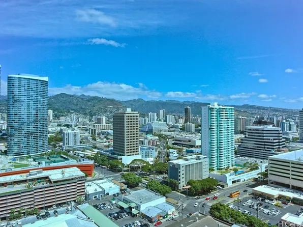 1189 Waimanu St APT 2405, Honolulu, HI 96814