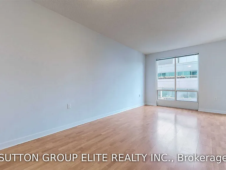 85 Bloor St E #1907 — Photo 6