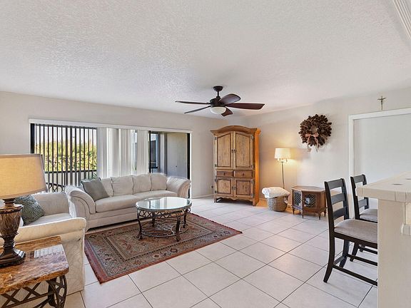 509 Dotterel Rd APT 21D, Delray Beach, FL 33444 | MLS #RX-10935458 | Zillow