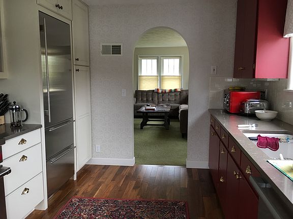 5th image of 12910 S Regal St