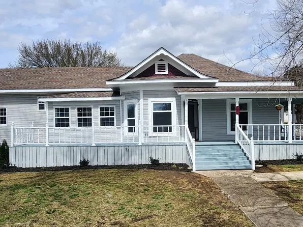 112 Lamont St, Dearing, KS 67340