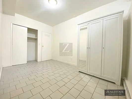 Rented by ZealEstate Group Inc | media 43