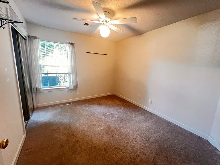 4374 Crepe Myrtle Ct #A — Photo 17