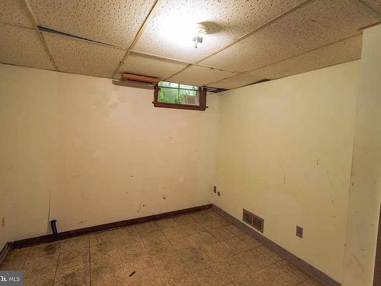 213 Laurel Ave #B — Photo 23