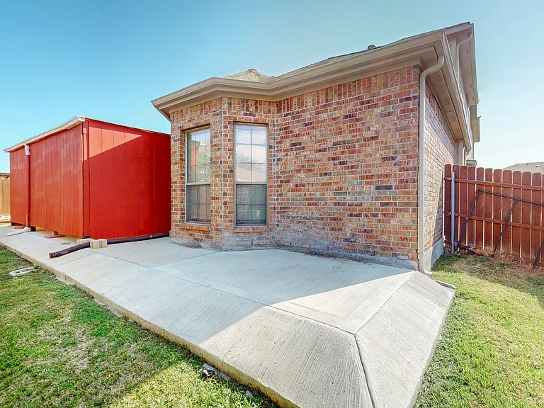 6925 Cattle Dr — Photo 15