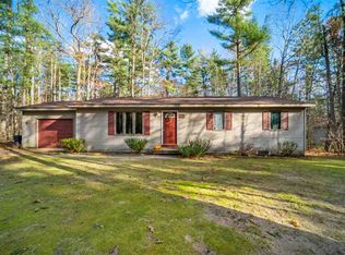 4377 Fisher Trl, Indian River, MI 49749