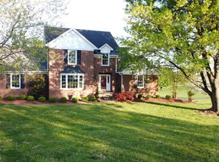 355 Country View Dr, Lebanon, KY 40033