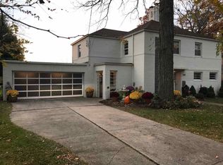 1508 Oakcrest Ct, Appleton, WI 54914