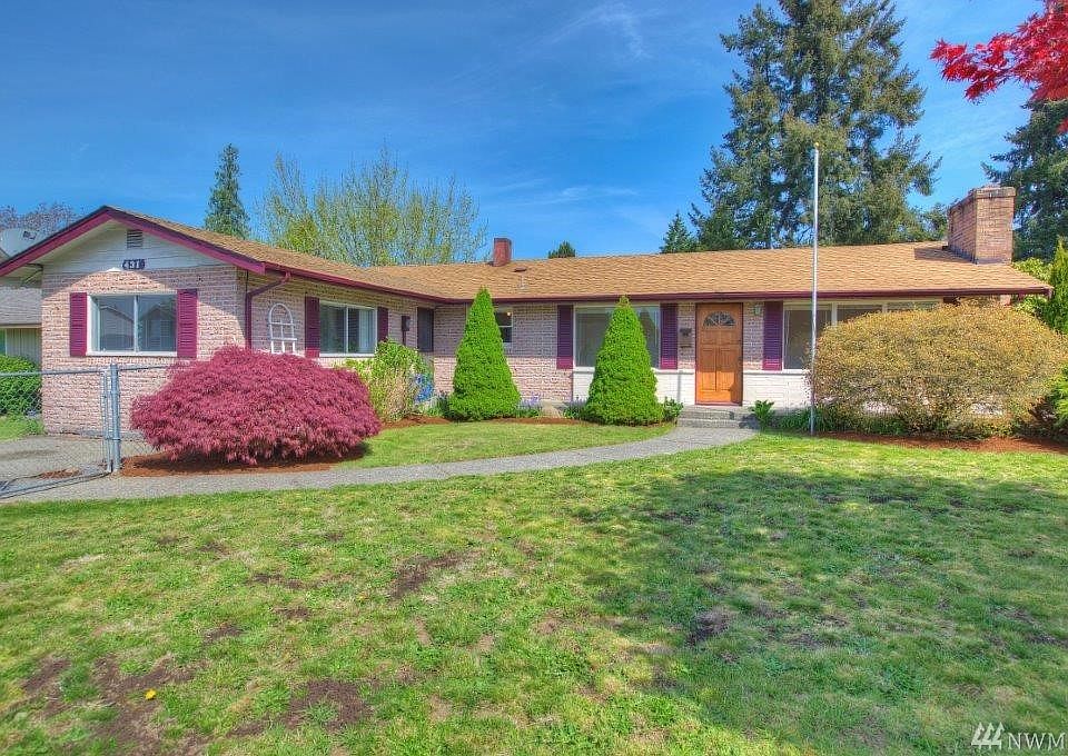 1st image of 431 12th St SE