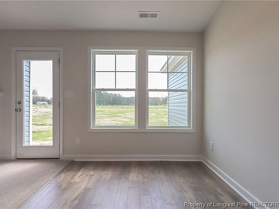 3rd image of 3 Finch Ln