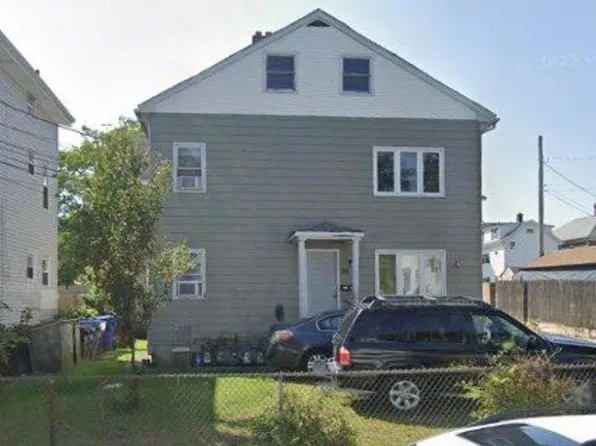 56 Olive St, Pawtucket, RI 02860