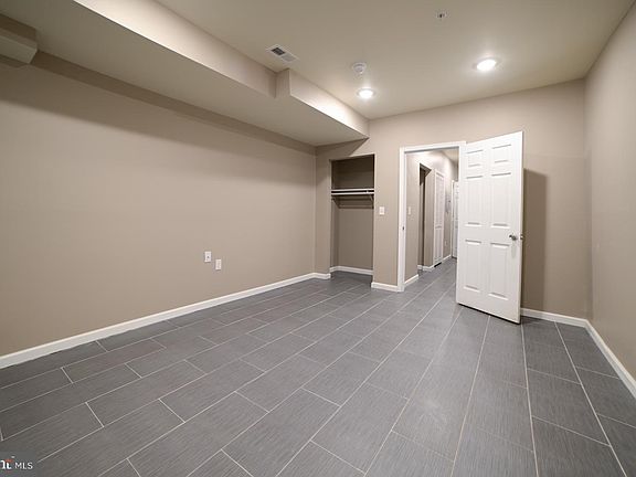 4th image of 1808 N Willington St #1