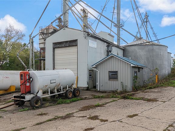 4th image of 2980 N Creek Rd Lot 152