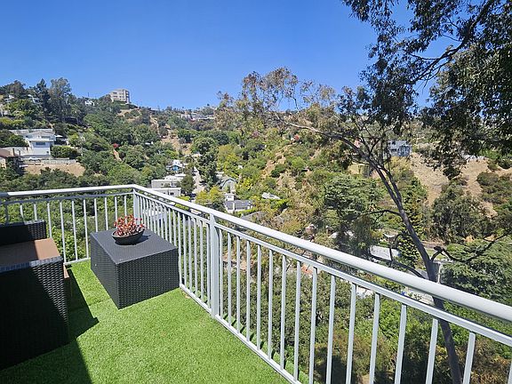 3rd image of 8383 Grand View Dr