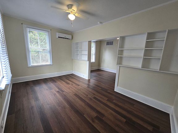 3rd image of 113 Hillside Ave #6