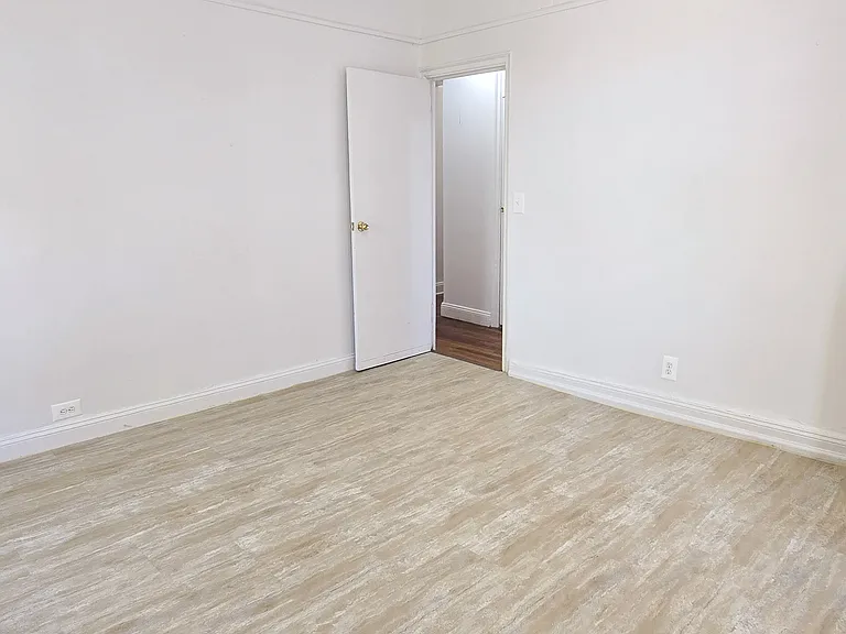 731 Gerard Ave #2B — Photo 14