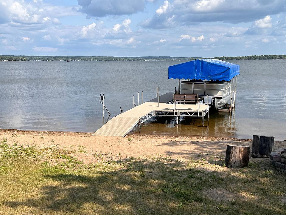 918 W Lake Dr, Detroit Lakes, MN 56501 Zillow